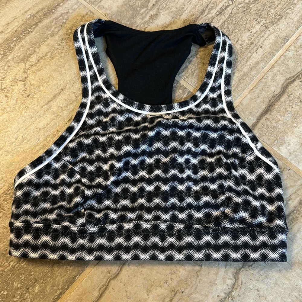 Lululemon Pace Perfect Bra Seawheeze Size 6